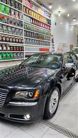 کرایسلەر 300